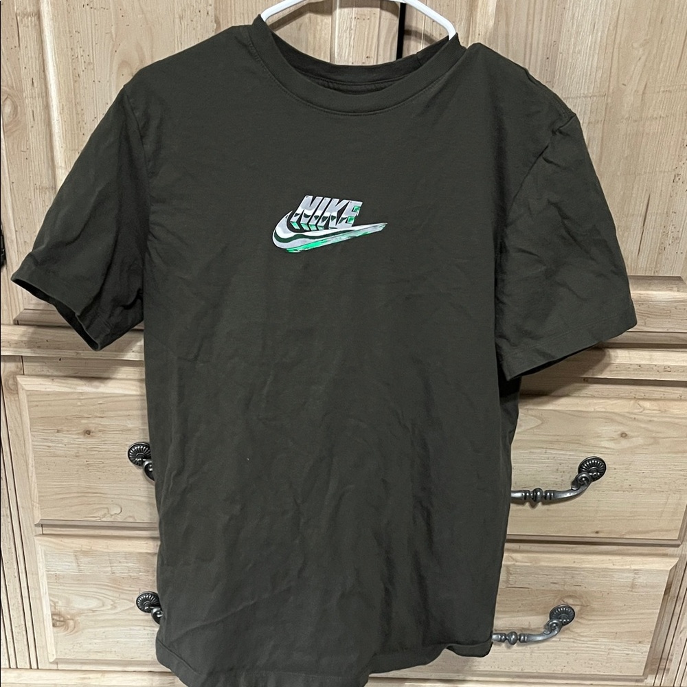 Nike Men's T-Shirt
